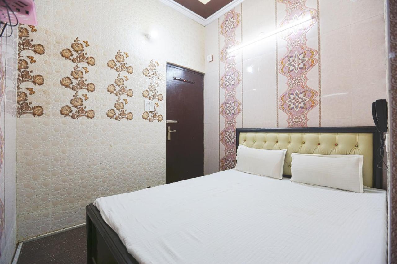 Spot On 43436 Hotel Mannat Spot Moradabad Buitenkant foto