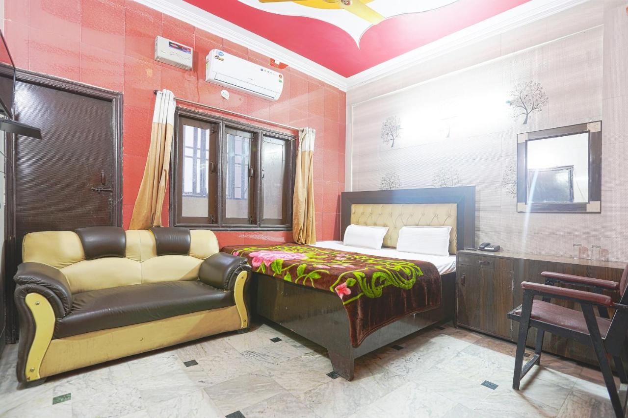Spot On 43436 Hotel Mannat Spot Moradabad Buitenkant foto
